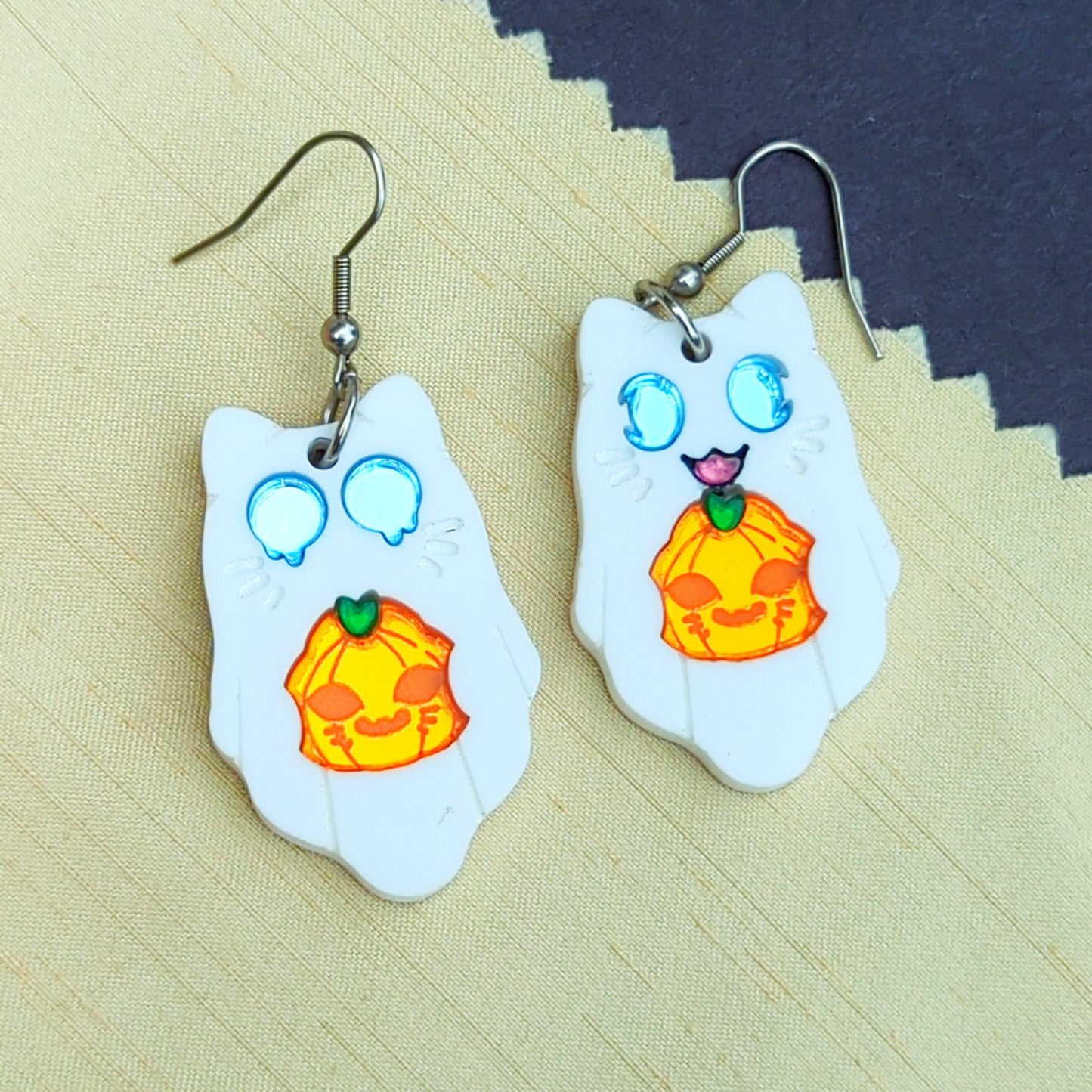 Spooky Kitty - Jack-O-Lantern Carver Earrings