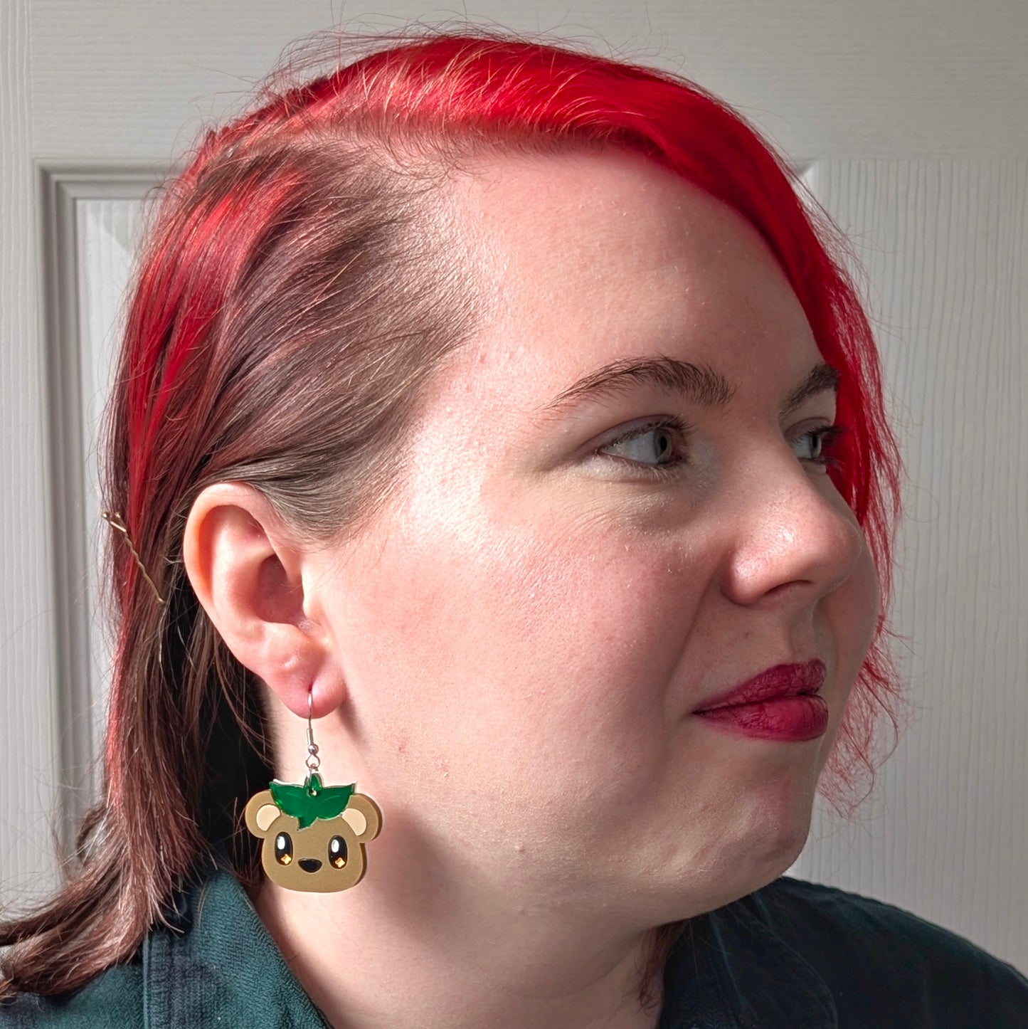 Shade Bear Head Earrings