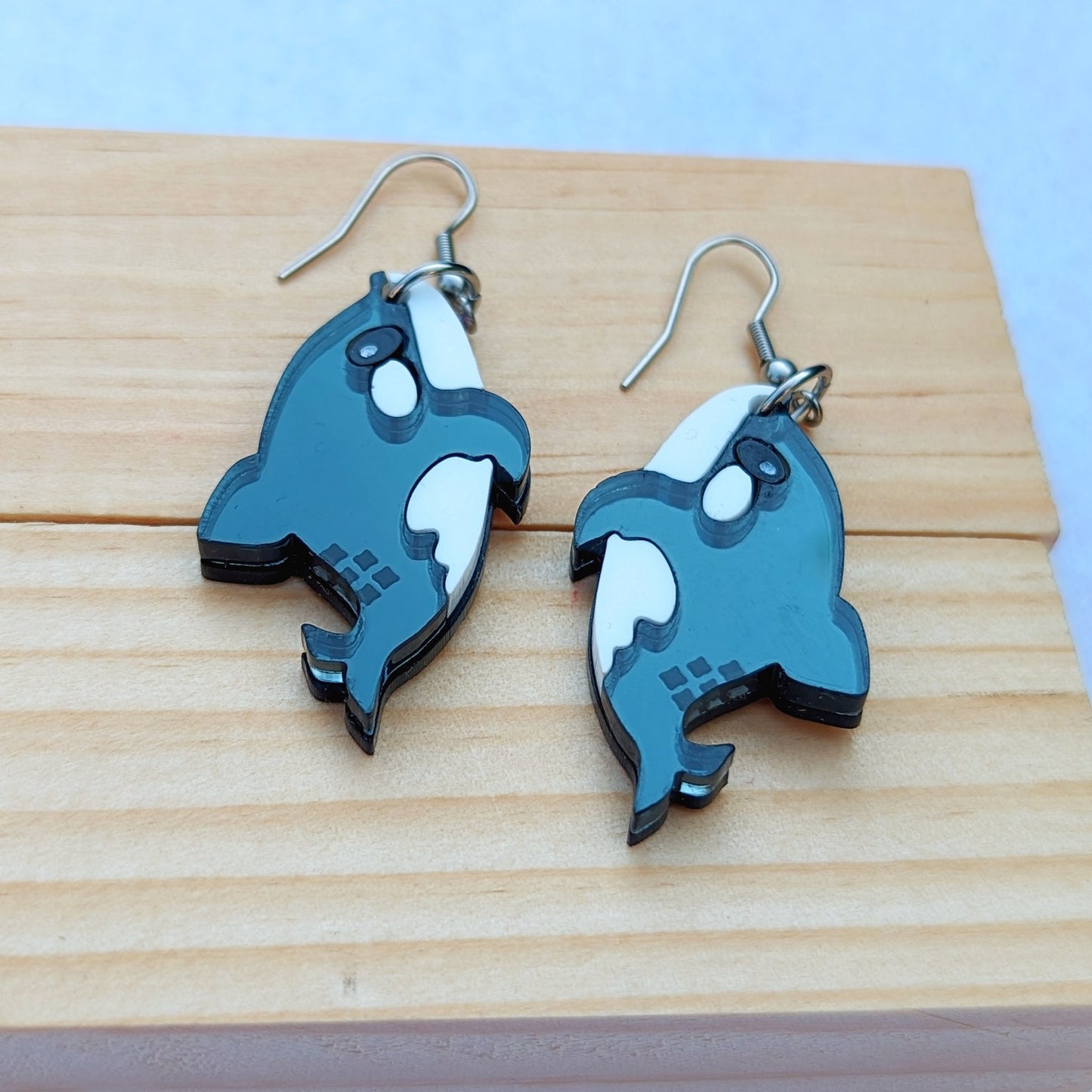 Star Orca Black and White Dangle Earrings