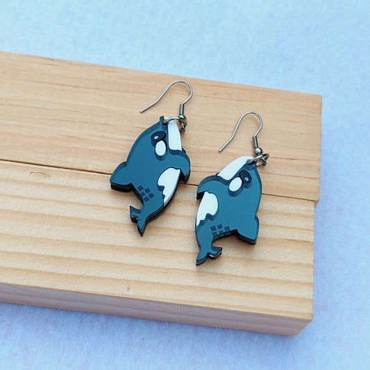 Star Orca Black and White Dangle Earrings