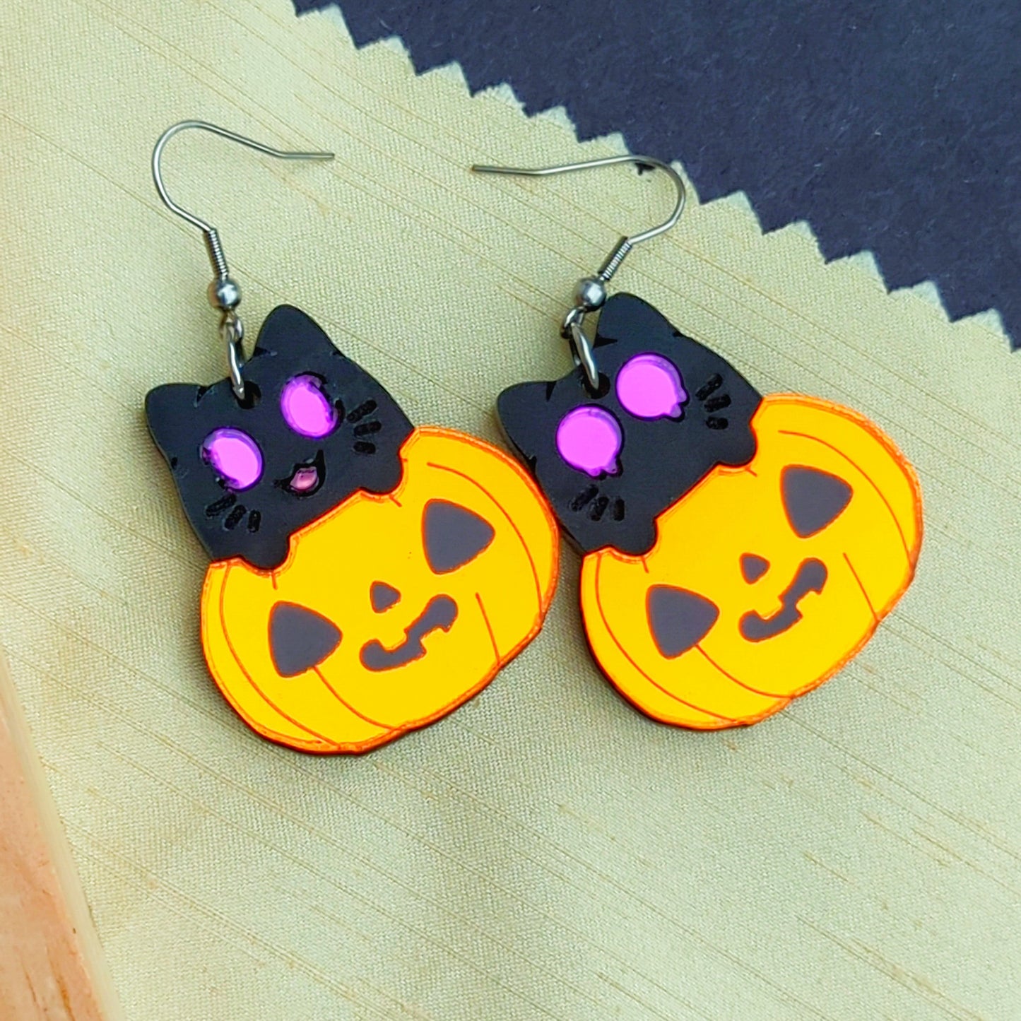 Spooky Kitty - In a Jack-O-Lantern Earrings