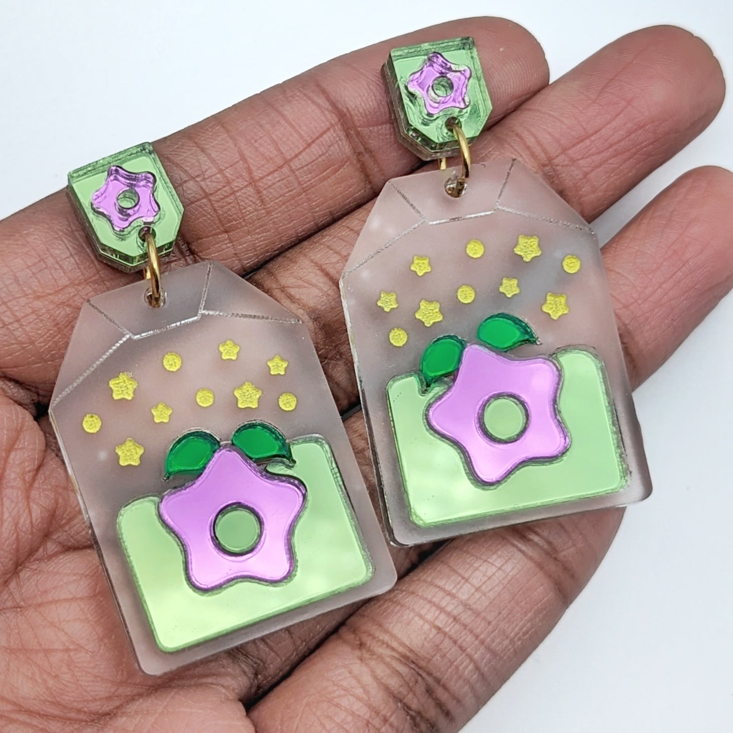 Stardrop Tea Dreamy Acrylic Earrings