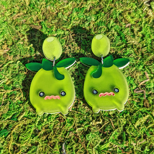 Smol Olive Dangle Earring